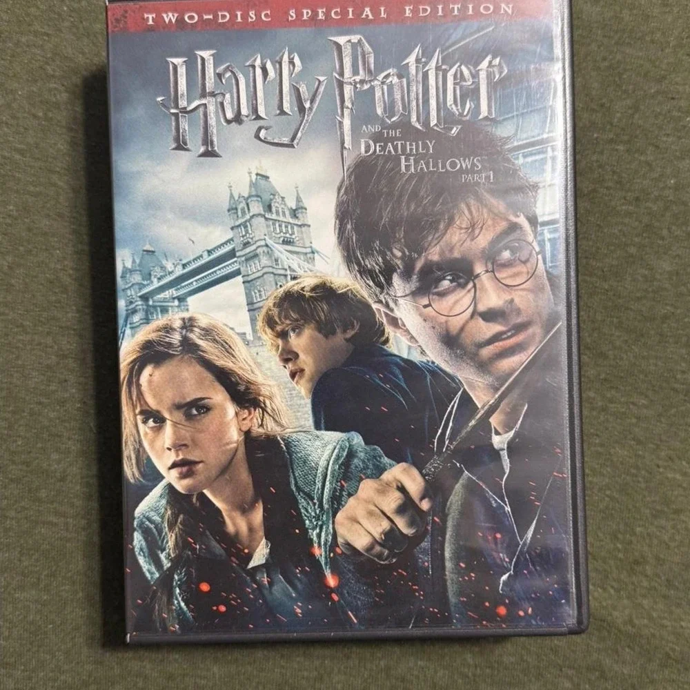 Harry Potter and the Deathly Hallows Part 1 DVD